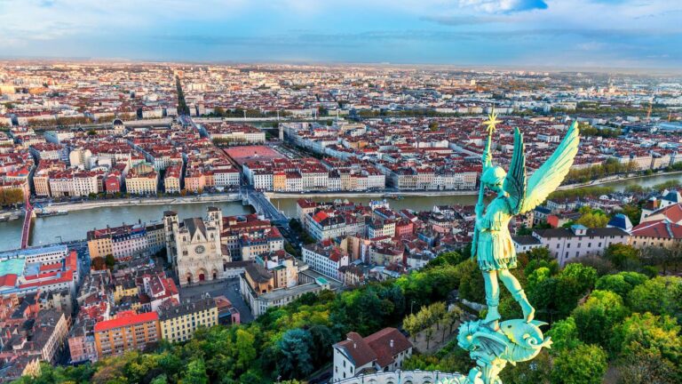 Lyon